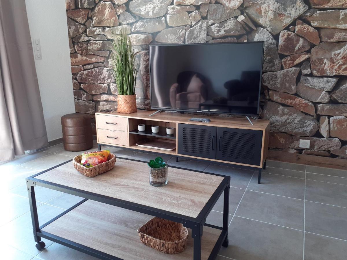 Les Locs Du Grazel Villa Ruoms Bagian luar foto
