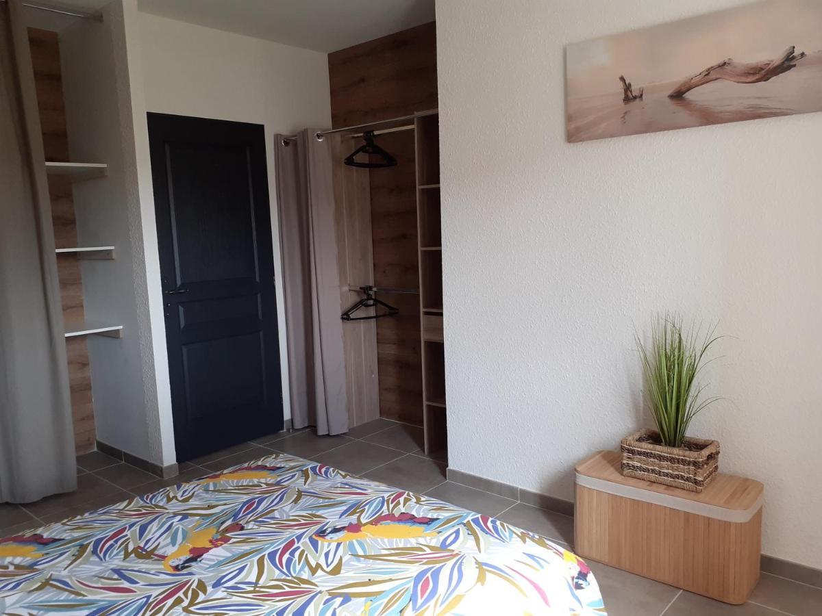 Les Locs Du Grazel Villa Ruoms Bagian luar foto