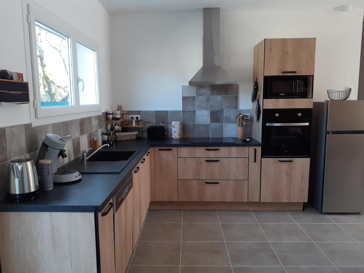 Les Locs Du Grazel Villa Ruoms Bagian luar foto