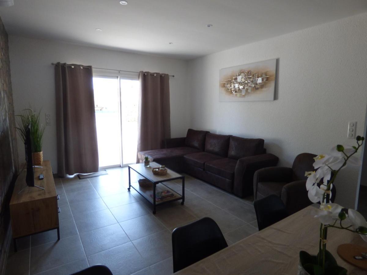 Les Locs Du Grazel Villa Ruoms Bagian luar foto